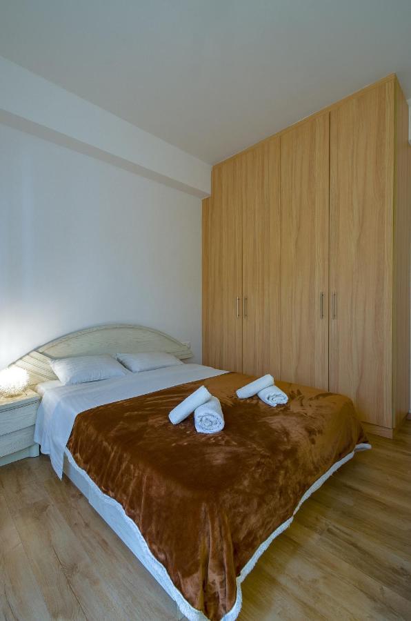 Nice 1Bd Apartment Close To Metro Station Ampelokipoi Athen Exterior foto