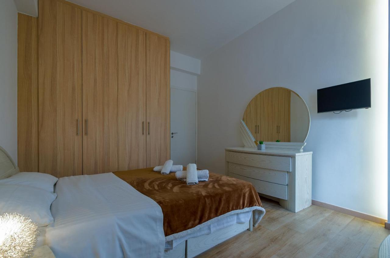 Nice 1Bd Apartment Close To Metro Station Ampelokipoi Athen Exterior foto